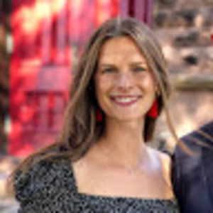 Meet your Posher, Caroline